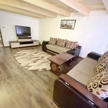 Sauna Apartament Брашов Экстерьер фото