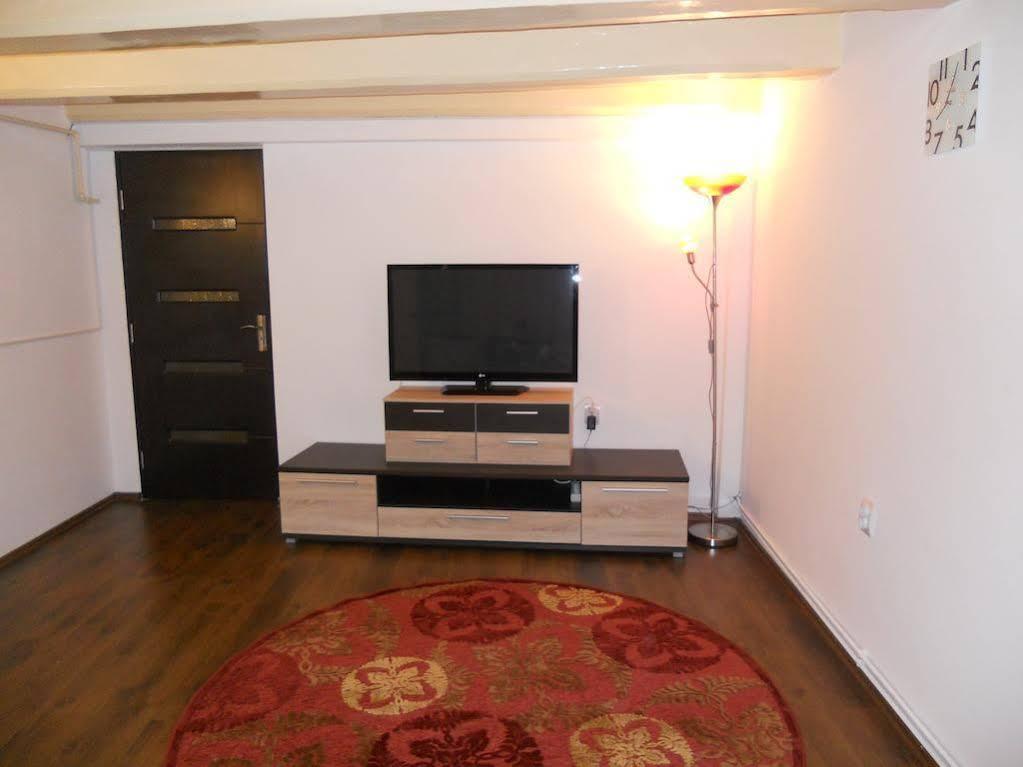 Sauna Apartament Брашов Экстерьер фото