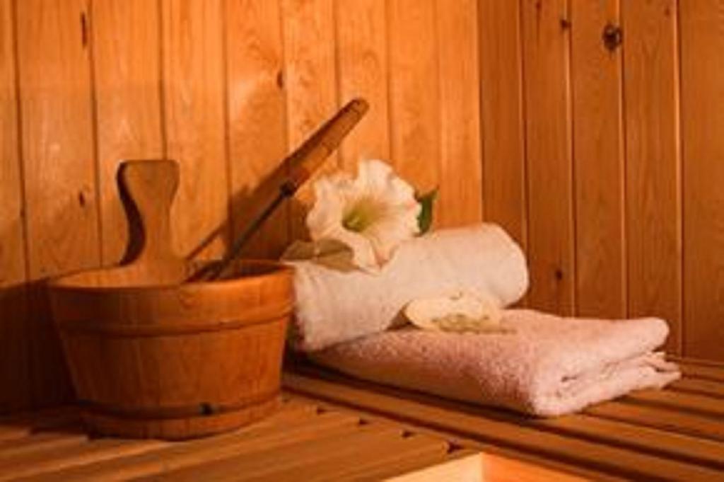 Sauna Apartament Брашов Номер фото